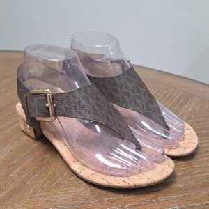 Michael Kors London Thong Style Sandals, Signature Logo Print, Size 6.5